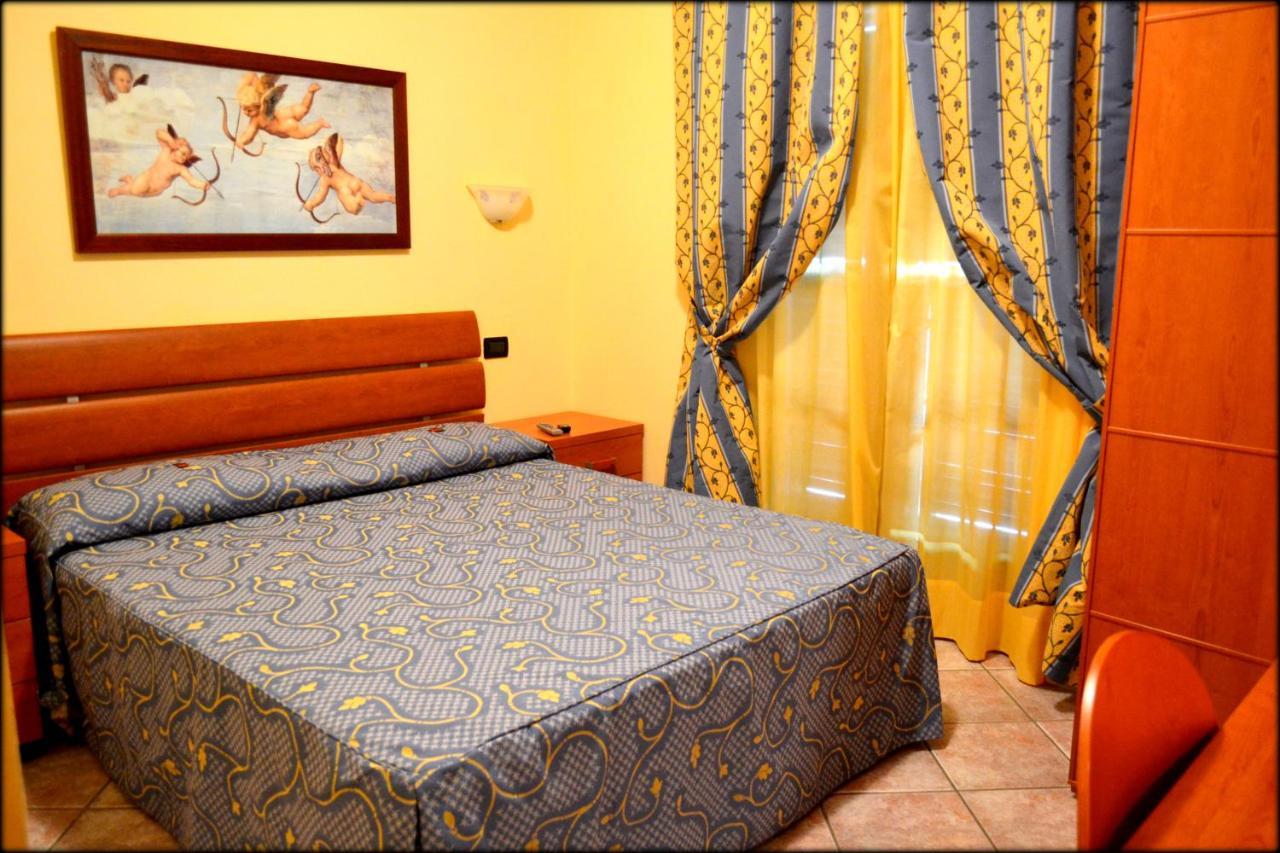 Hotel Anfora Capoliveri  Exterior photo