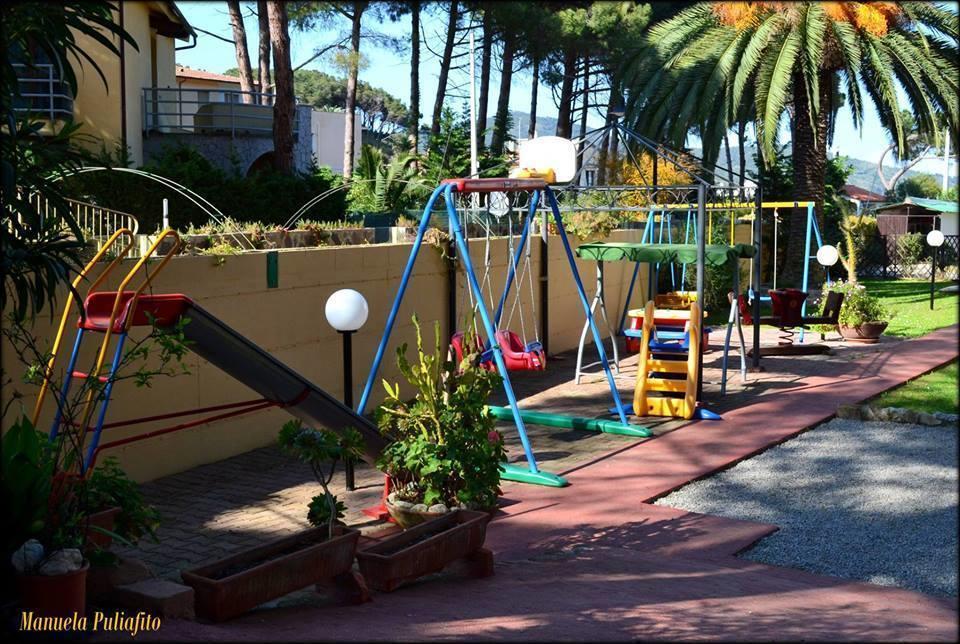 Hotel Anfora Capoliveri  Exterior photo