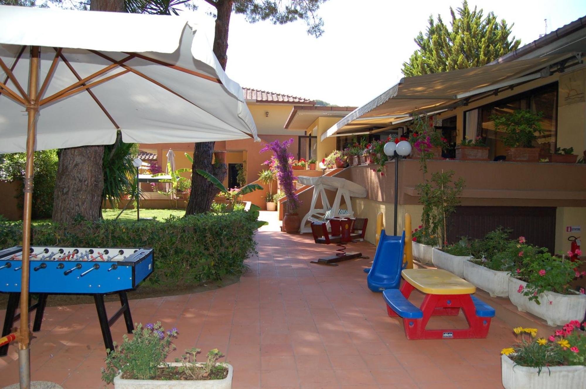 Hotel Anfora Capoliveri  Exterior photo