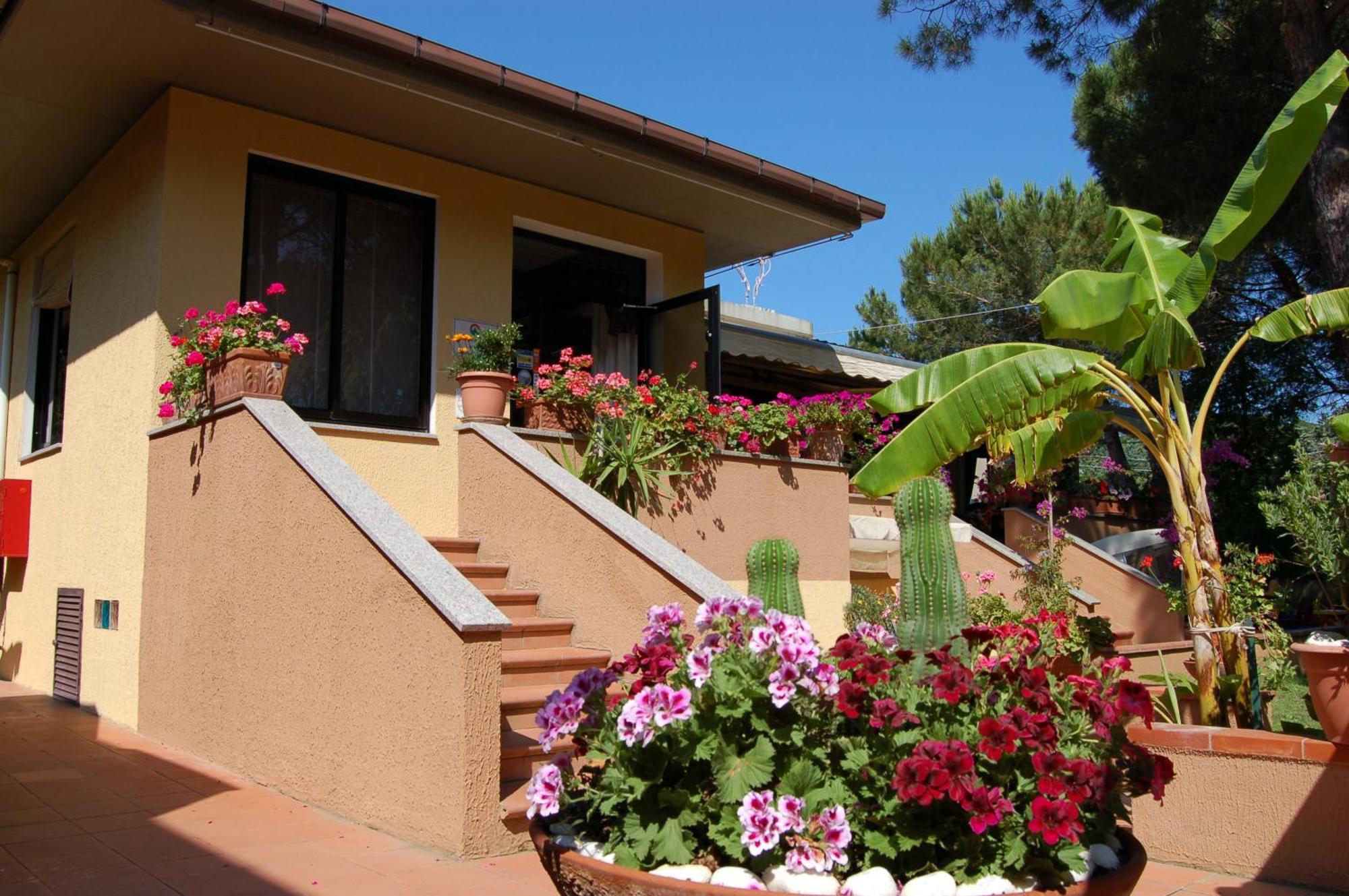 Hotel Anfora Capoliveri  Exterior photo