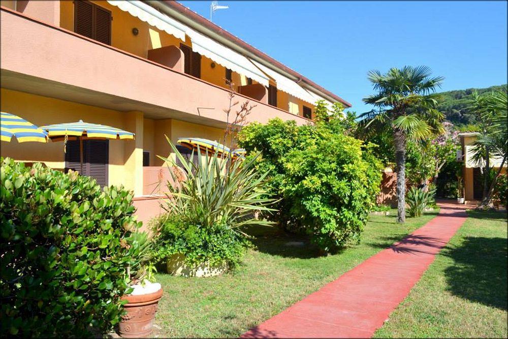 Hotel Anfora Capoliveri  Exterior photo