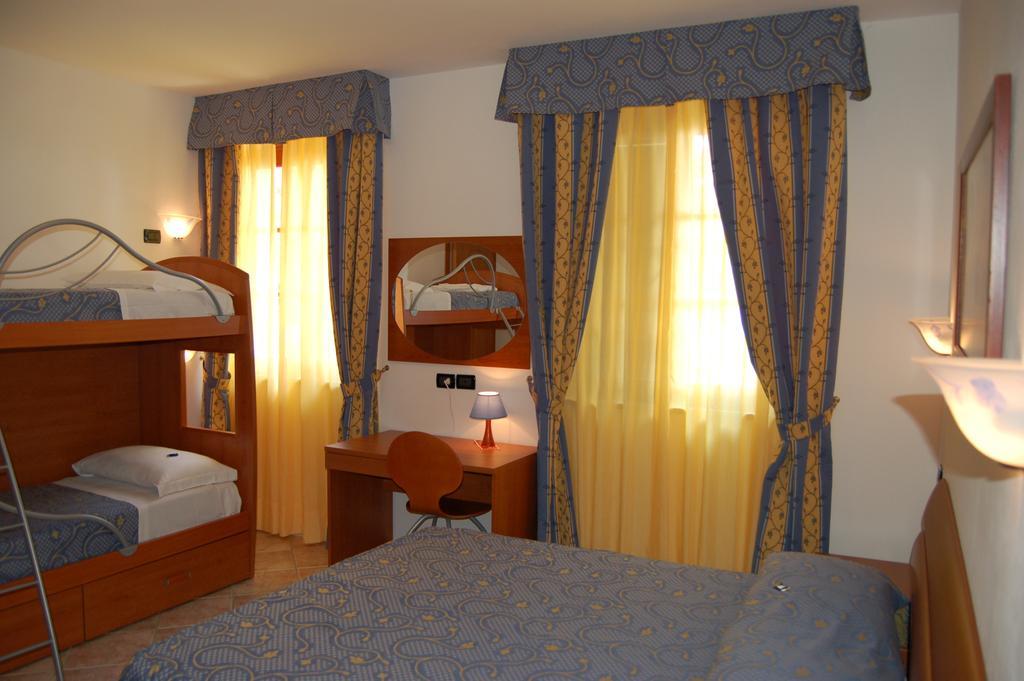 Hotel Anfora Capoliveri  Room photo